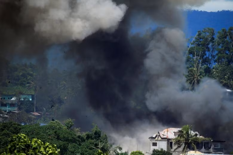 ben trong cuoc chien gianh lai marawi cua quan doi philippines