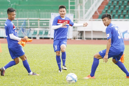 nhat ky dt viet nam chuyen tu buoi tap kin