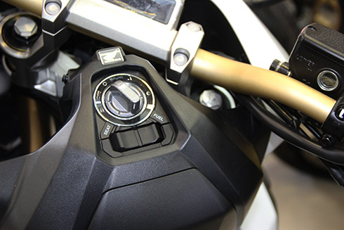 honda x adv xe ga hang doc ve viet nam gia hon nua ty