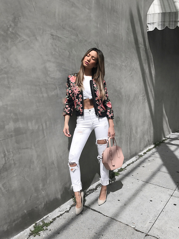 vay ao co hoa tiet ngap sac hoa mua he