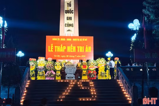 Các địa phương Hà Tĩnh đồng loạt thắp nến tri ân các anh hùng liệt sĩ