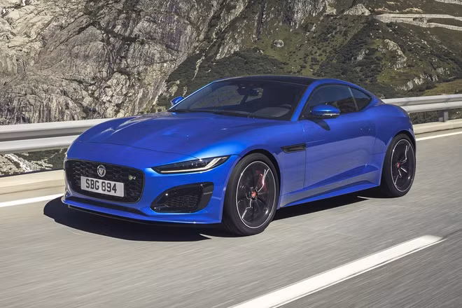 Jaguar F-type 2021 được ra mắt tại Việt Nam, giá cao nhất 15,3 tỷ đồng