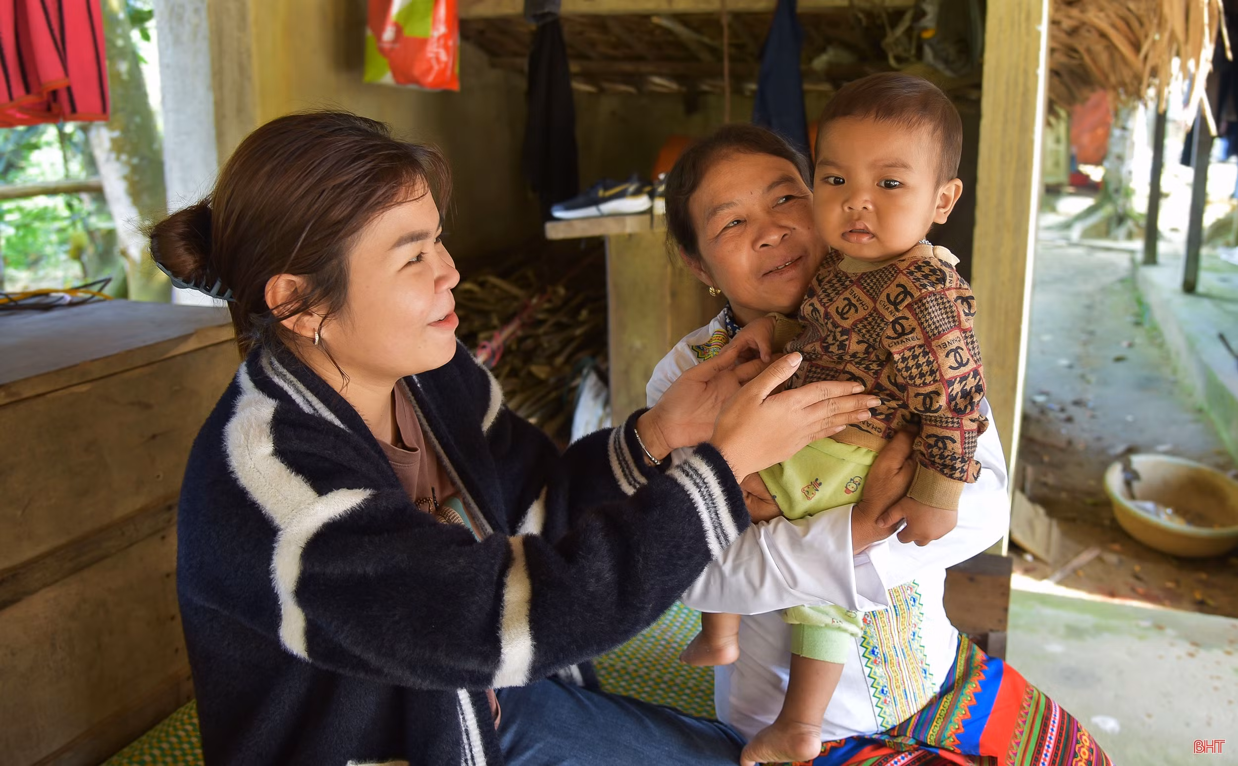 “Đội quân tiên phong” trong đồng bào dân tộc thiểu số ở Hà Tĩnh (Bài 3): Chuyện “chi bộ gia đình” dân tộc Chứt ở bản Rào Tre