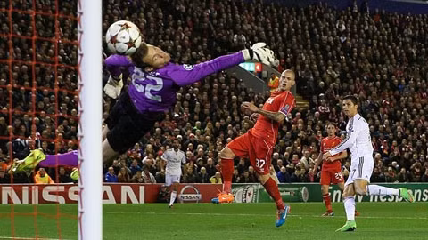 Liverpool 0-3 Real Madrid: Vững tâm bước vào "Siêu kinh điển" ảnh 1