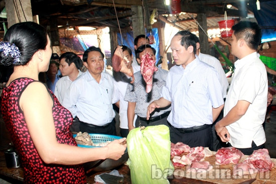 Tạo điều kiện đẩy mạnh xã hội hóa, chuyển đổi mô hình quản lý chợ ảnh 2 Tạo điều kiện đẩy mạnh xã hội hóa, chuyển đổi mô hình quản lý chợ ảnh 2