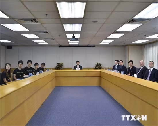 Chính quyền Hong Kong và sinh viên kết thúc đối thoại trong bế tắc ảnh 1