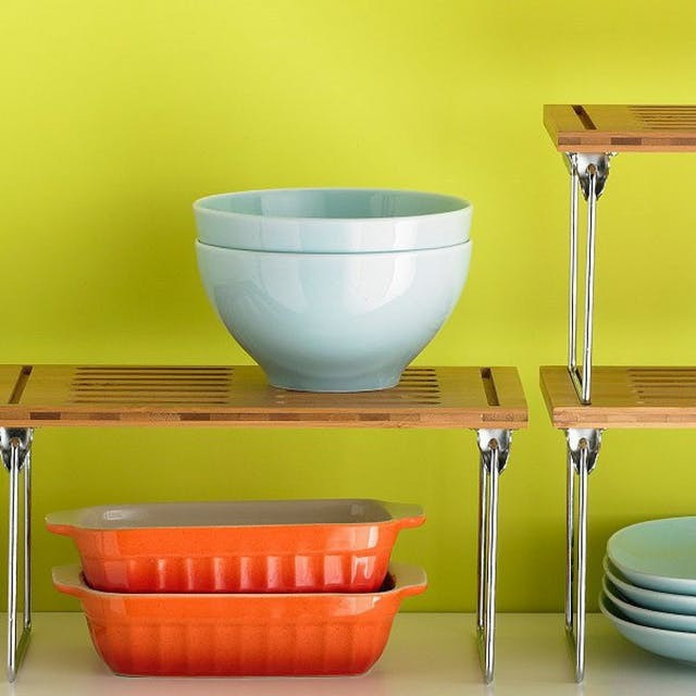 bi kip sap xep can bep gon gang ma khong can cabinet chua do