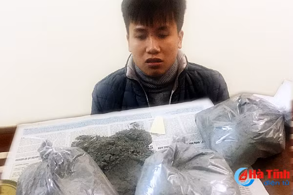 ra vinh mua 4 1kg thuoc phao ve duc tho ban kiem loi