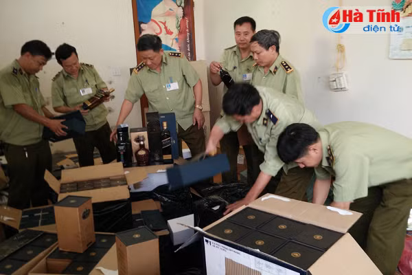 kiem soat chat thi truong dip tet nguyen dan