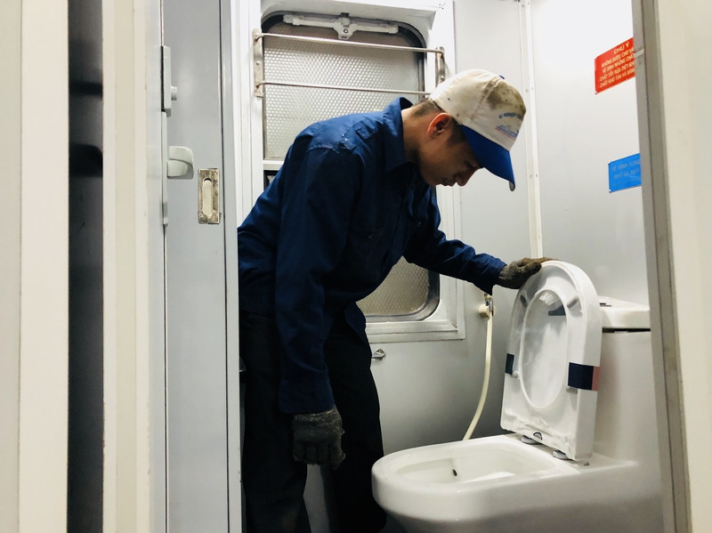 hoi ha lot xac tau cu thanh tau 5 sao kip cao diem tet