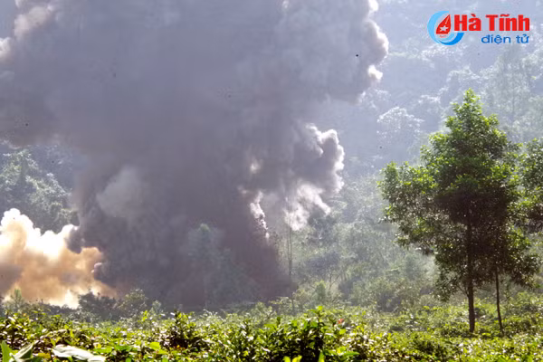 huy no an toan qua bom nang 250kg