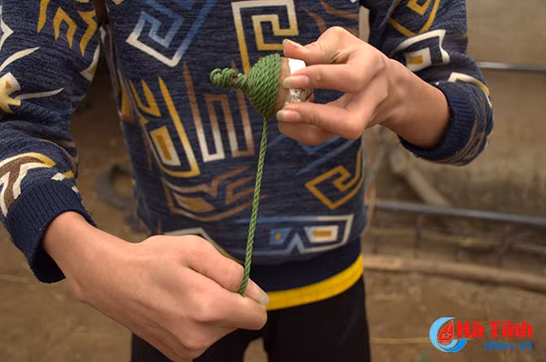 lac ve tuoi tho truoc tro choi gu cua tre trau mien son cuoc ha tinh