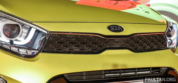 can canh kia picanto 2018 vua ra mat gia 283 trieu dong