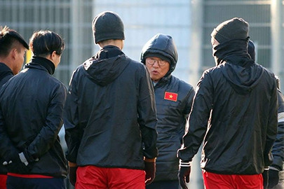 u23 viet nam hop da chien sau tran thua han quoc