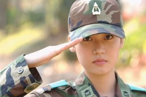 ve dep hut hon cua nhung nu binh si tren khap the gioi