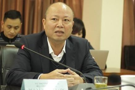 gia xang e5 ron 92 se tiep tuc giam