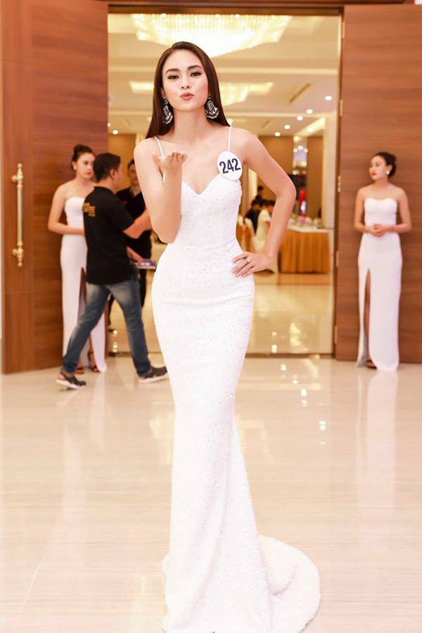 7 my nhan mac dep nhat tuan