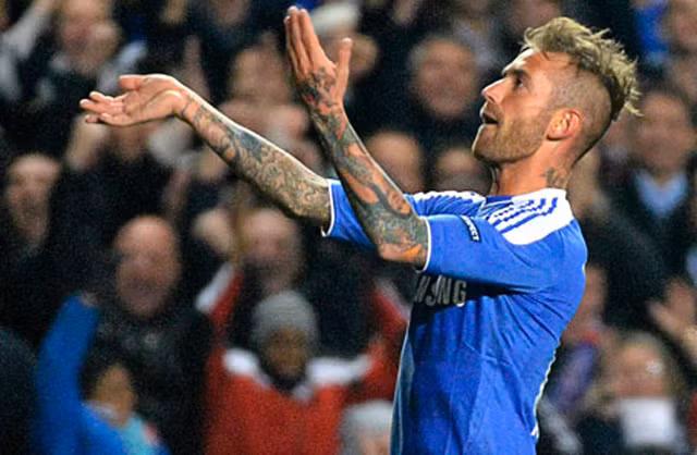 15 vu mua ban truc tiep giua cac dai gia ngoai hang anh