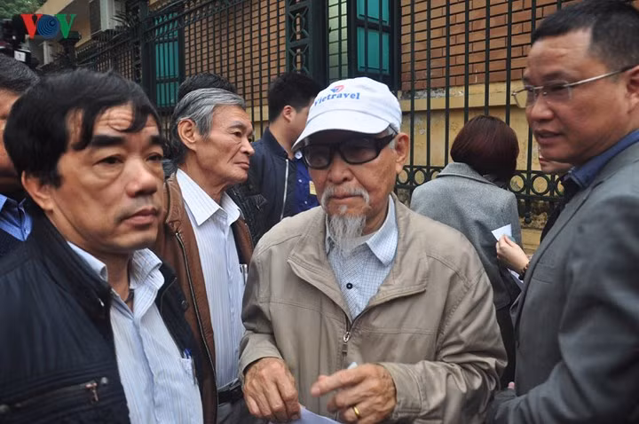 toan canh phien xet xu ong dinh la thang va dong pham sang 8 1