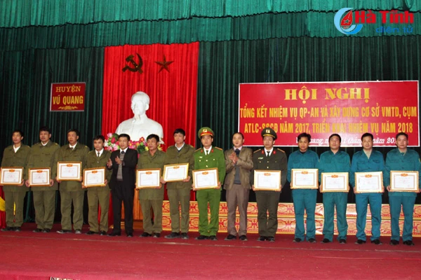 vu quang tuyen duong 112 dien hinh thuc hien tot nhiem vu qp an