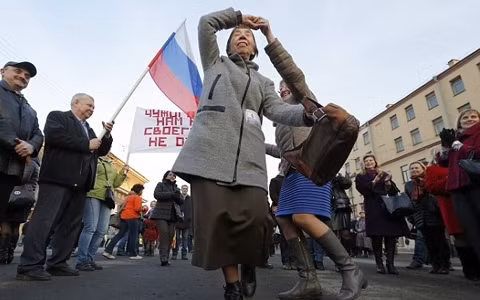 Ông Putin “tái xuất” trong sự chào đón nồng nhiệt của người dân ảnh 7