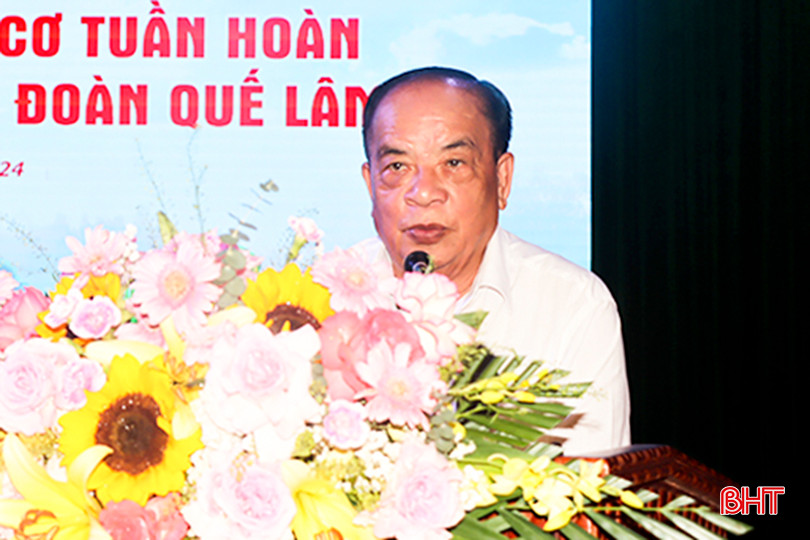 Ông Nguyễn Hồng Lam - Chủ tịch HĐQT Công ty CP Tập đoàn Quế Lâm tin tưởng, với sự vào cuộc quyết liệt của cả hệ thống chính trị huyện Đức Thọ cùng với sự đồng hành của doanh nghiệp, sẽ xây dựng thành công nền nông nghiệp hữu cơ an toàn, mang đến những sản phẩm sạch cho bà con nhân dân. 2.jpg