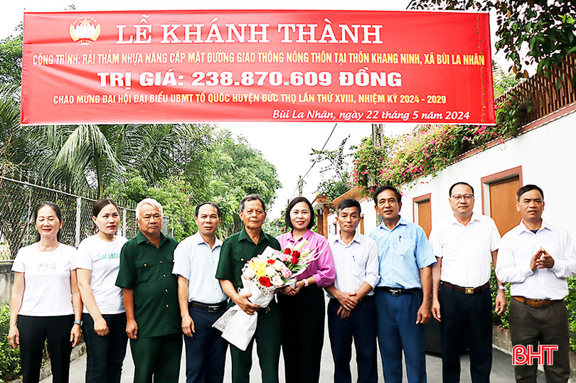 Khánh thành công trình nâng cấp mặt đường GTNT thôn Khang Ninh, xã Bùi La Nhân. 6.jpg