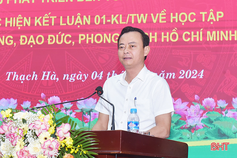 Trưởng ban Tuyên giáo Tỉnh ủy Hà Văn Hùng phát biểu chỉ đạo tại hội nghị. 5.jpg