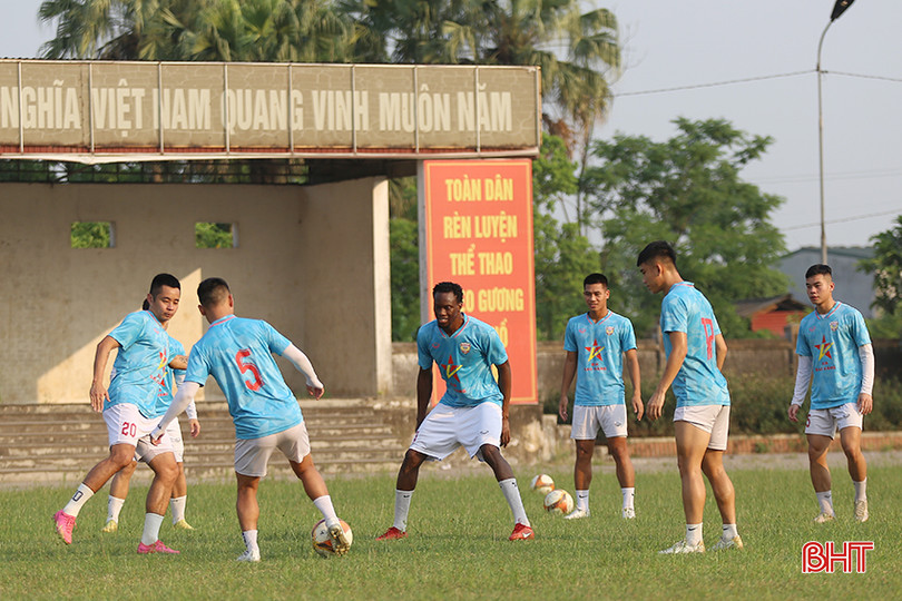 Các cầu thủ Hà Tĩnh đang có tâm lý rất tốt và phong độ lên cao. a4.jpg
