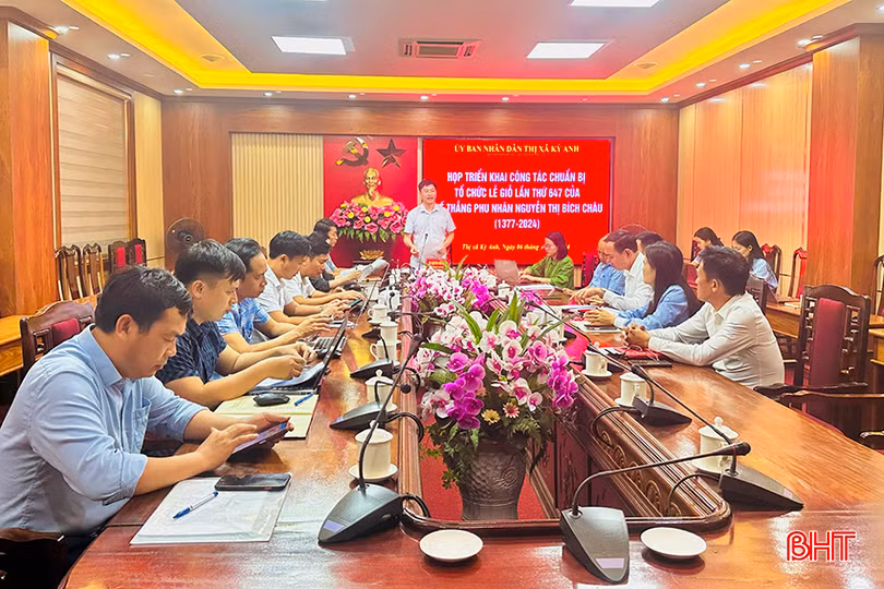 họp lễ giỗ.jpg