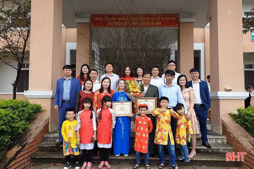 gia đình ông hạnh 1.jpg