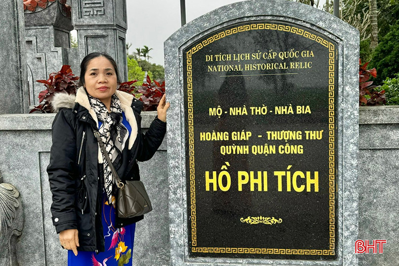 Hiện làng Quỳnh Đôi có 9 di tích lịch sử - văn hóa đã được xếp hạng, trong đó có 8 di tích cấp Quốc gia. z5296590737591_e35ff11331cde150ab6e28e8bb8e0796.jpg