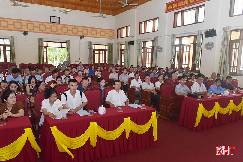 Đại biểu dự hội nghị. 2.jpg