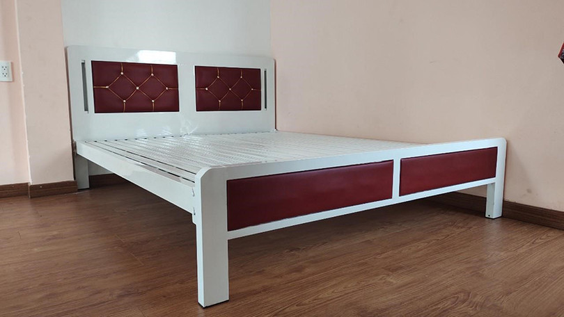 giường sắt 1.jpg