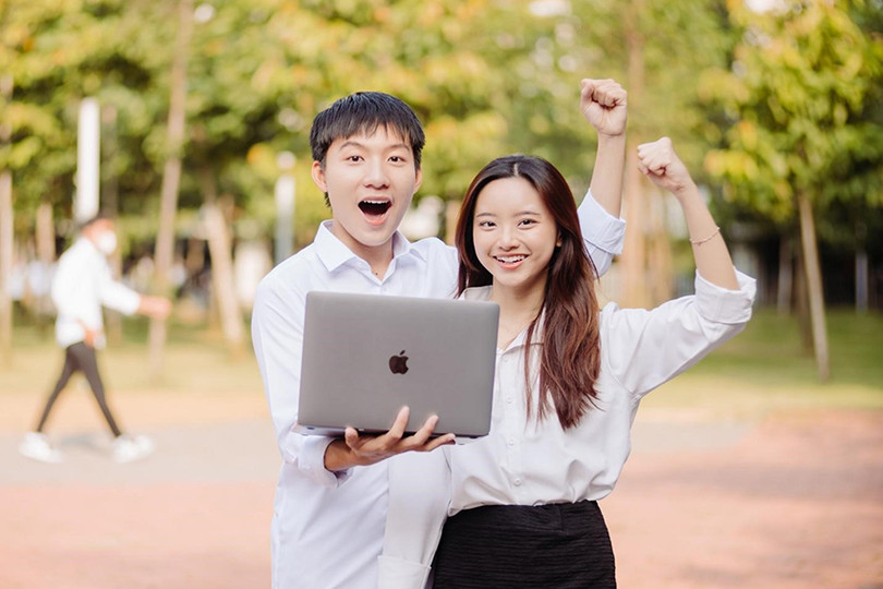 Sinh viên Trường ĐH FPT có đa trải nghiệm, tạo nền tảng thích ứng với nhiều môi trường trong nước, quốc tế. Chọn Trường 2.jpg