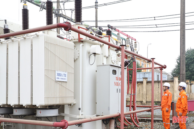 Dự kiến ngày hôm nay (22/4), sản lượng điện tiêu thụ của Công ty Điện lực Hà Tĩnh đạt 4,7 triệu kWh. IMG_6753.JPG