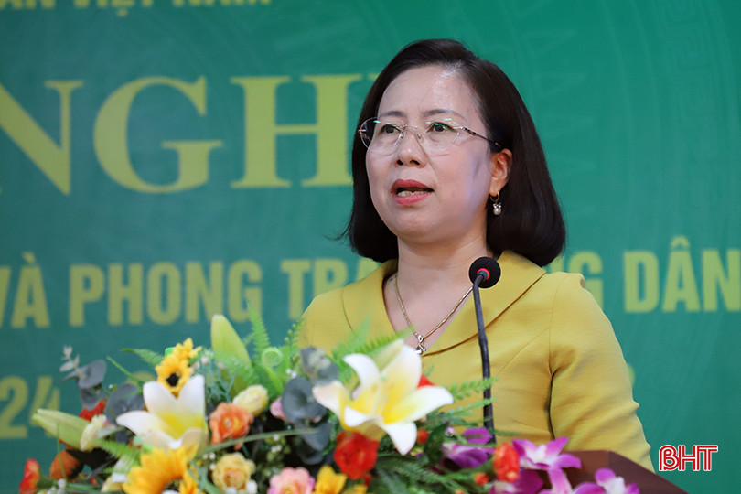 Bà Bùi Thị Thơm – Phó Chủ tịch Trung ương Hội Nông dân Việt Nam - Trưởng cụm thi đua số 2 kết luận hội nghị. 81.JPG