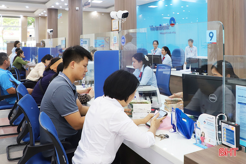 VietinBank Hà Tĩnh đang triển khai các gói tín dụng ưu đãi lãi suất dành cho khách hàng doanh nghiệp. IMG_1861.JPG