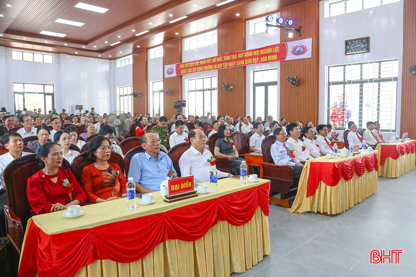 Các đại biểu tham dự lễ kỷ niệm. IMG_0437.jpg
