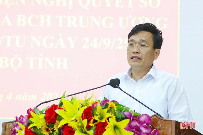 Phó Bí thư Thường trực Thành ủy Phan Ngọc Long phát biểu chỉ đạo hội nghị. IMG_8609.jpg