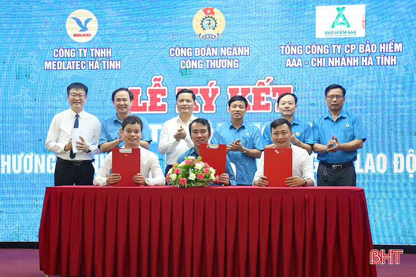 Lễ ký kết phúc lợi đoàn viên, người lao động giữa Công đoàn ngành Công thương với Công ty Bảo hiểm AAA và Công ty TNHH MEDLATEC Hà Tĩnh. IMG_9342.jpg