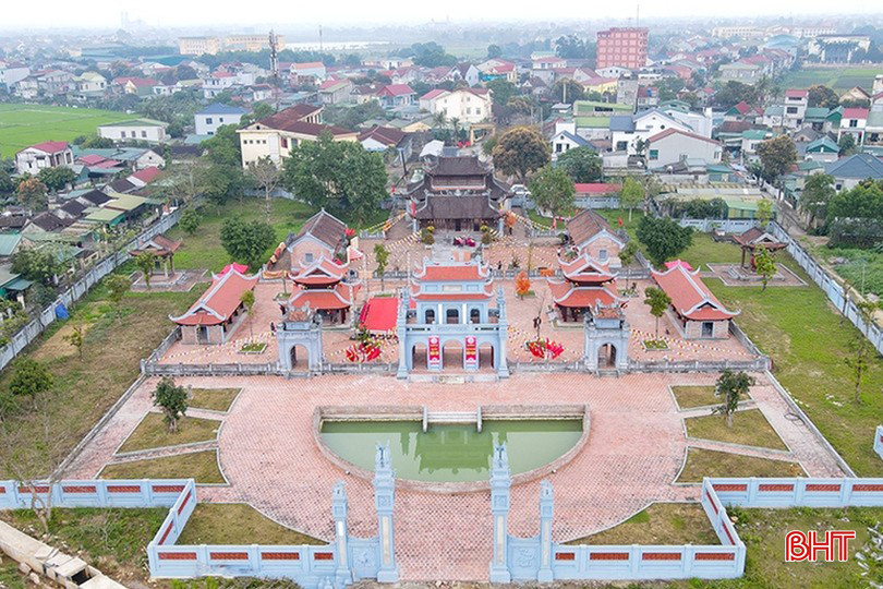 Toàn cảnh Văn Miếu Hà Tĩnh. 144d4201328t35988l0.jpg