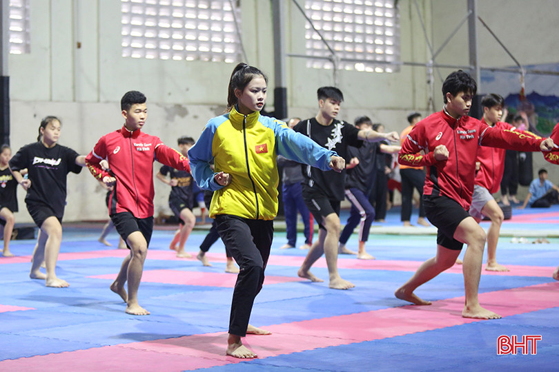 Ngọc hiện là thành viên đội tuyển trẻ Karate quốc gia. x1.jpg