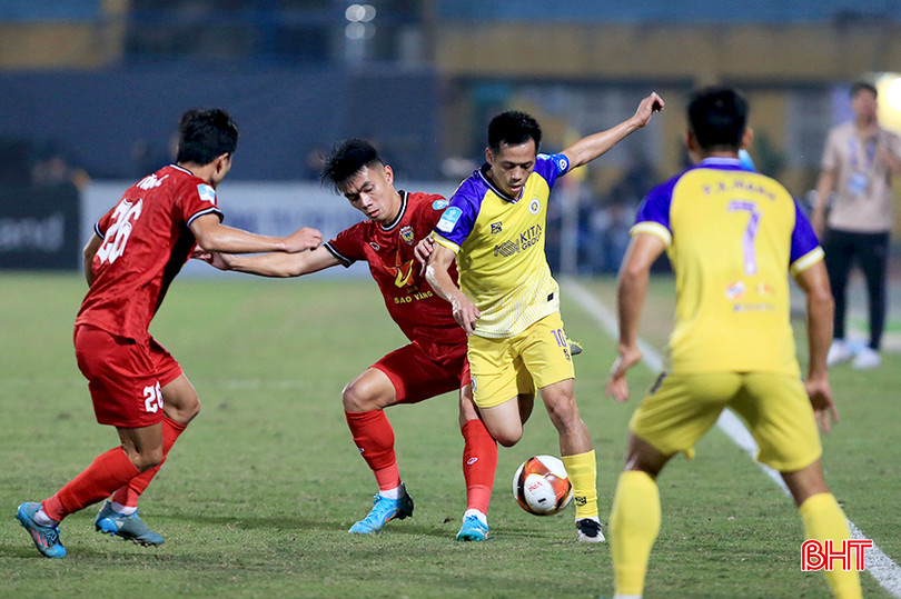 Hồng Lĩnh Hà Tĩnh gặp khó trước dàn sao của Hà Nội FC. xxxx.jpg