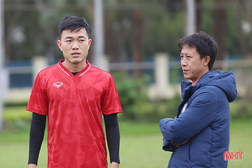 Người hâm mộ chờ đợi HLV Nguyễn Thành Công sẽ “hồi sinh” Xuân Trường. a112.jpg