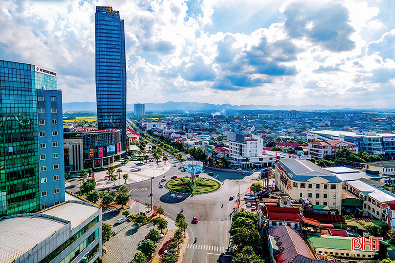 TP Hà Tĩnh đang không ngừng vươn tầm trở thành một trong những đô thị trung tâm vùng Bắc Trung Bộ. 130d3131003t7058l6-105d3085243t7644l9-t.jpg