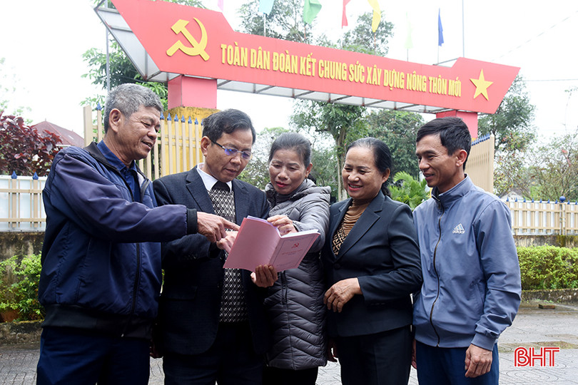 Sinh hoạt chuyên đề "Đảng ta thật là vĩ đại" tạo đợt sinh hoạt chính trị rộng rãi trong toàn đảng bộ. aDSC_1590 copy.jpg