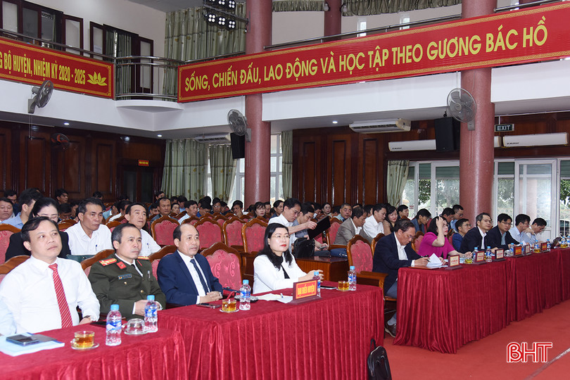 Đại biểu dự hội nghị. aDSC_2315 copy.jpg
