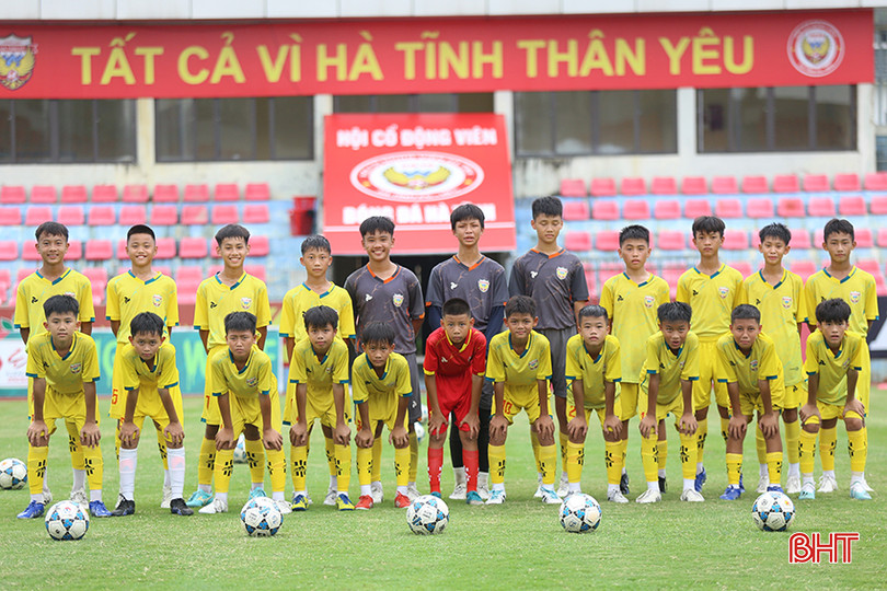U13 Hồng Lĩnh Hà Tĩnh quyết tâm thi đấu thật tốt tại U13 quốc gia. a4.jpg
