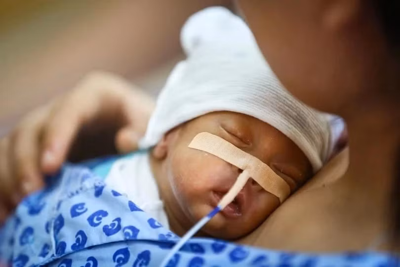 Theo Bộ Y tế, xu hướng không muốn hoặc sinh rất ít con đã xuất hiện ở một số đô thị, nơi có điều kiện kinh tế phát triển. Ảnh: Liêu Lãm.